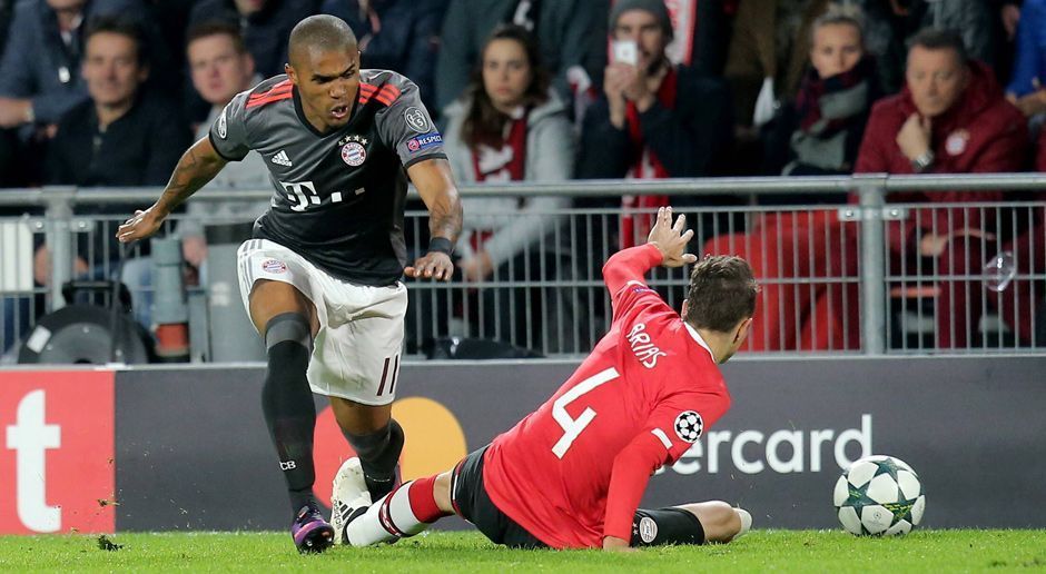 
                <strong>Douglas Costa</strong><br>
                Douglas Costa: Kam in der 64. Minute und wurde direkt ins Spiel eingebunden. Spielte Alaba in der 74. Minute super frei, der für Lewandowski zum Tor auflegen konnte. So stellt sich ein Trainer seinen Joker vor! ran-Note: 2.
              