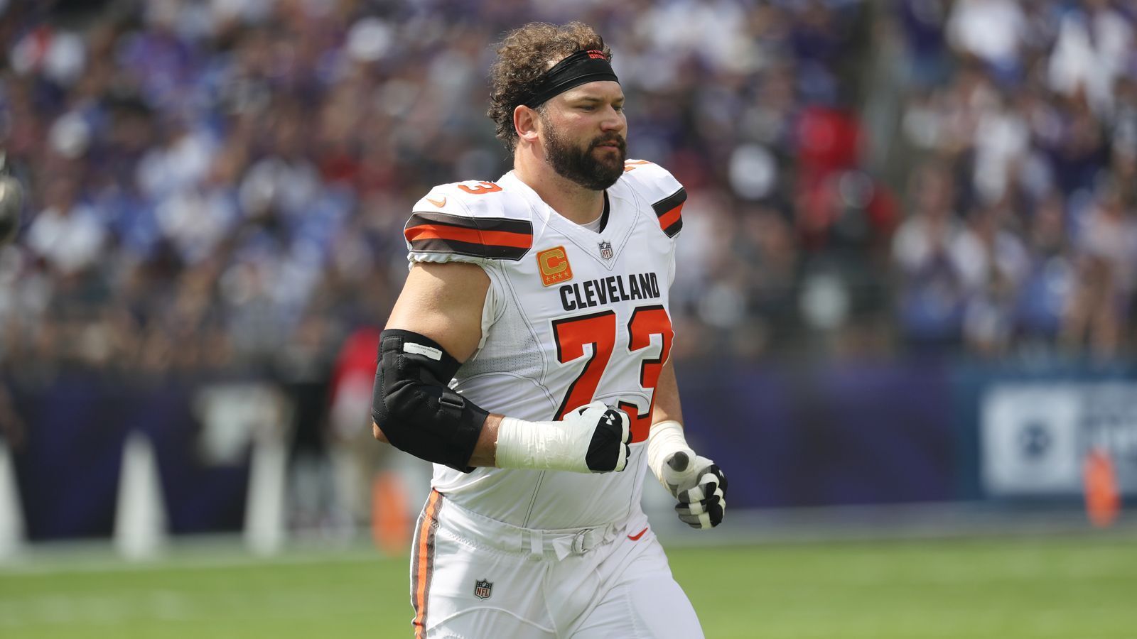 
                <strong>Cleveland Browns: Joe Thomas (LT)</strong><br>
                80.500.000 Dollar (Laufzeit: sieben Jahre)
              