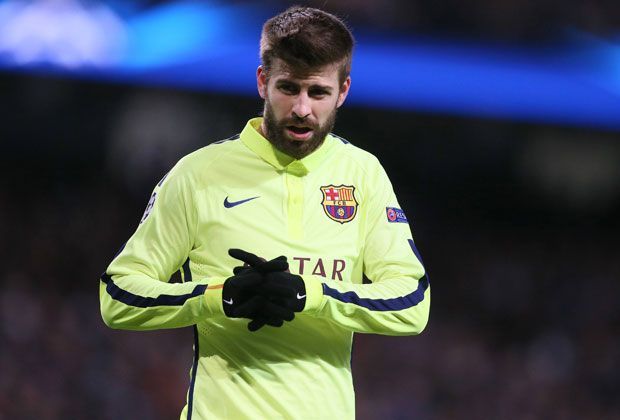 
                <strong>Gerard Pique (FC Barcelona)</strong><br>
                Shakiras Ehemann Gerard Pique steht ebenfalls in Yayas Elf. Der spanische Innenverteidiger soll die Abwehr dicht halten. Gemeinsam mit einem Nationalmannschaftskollegen.
              