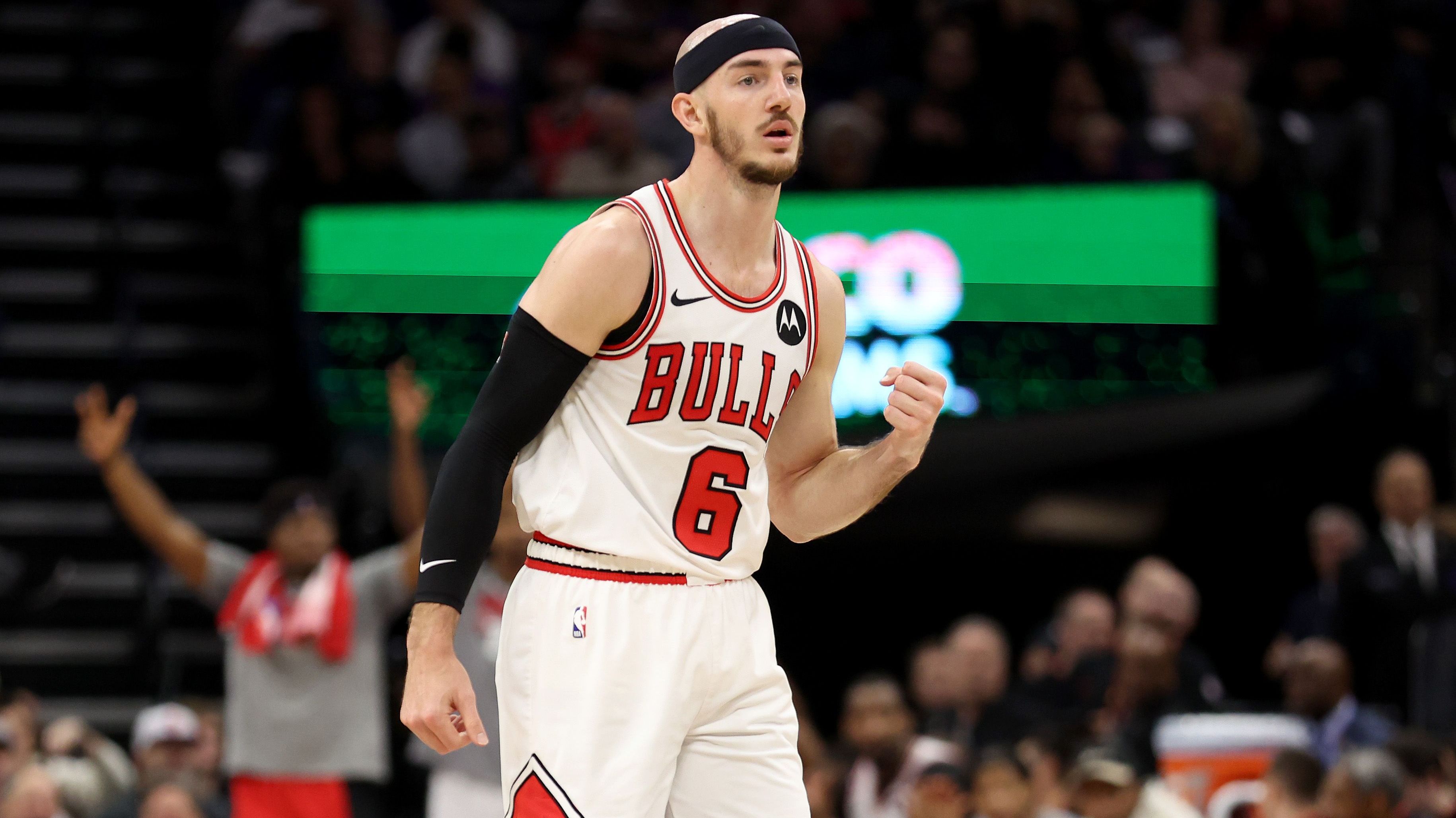 <strong>Alex Caruso (Chicago Bulls) - All-Defensive Second Team</strong><br>In Los Angeles ärgert man sich wohl noch immer, dass man Caruso hat gehen lassen. Der sehr gute Guard-Verteidiger ist einer der wenigen Lichtblicke im Team der Chicago Bulls. In der kommenden Offseason wird wohl die halbe Liga hinter ihm her sein. Es wird jedoch nicht günstig werden. Immer wieder ließen die Bulls verlauten, dass sie mindestens zwei Erstrundenpicks im Gegenzug verlangen.