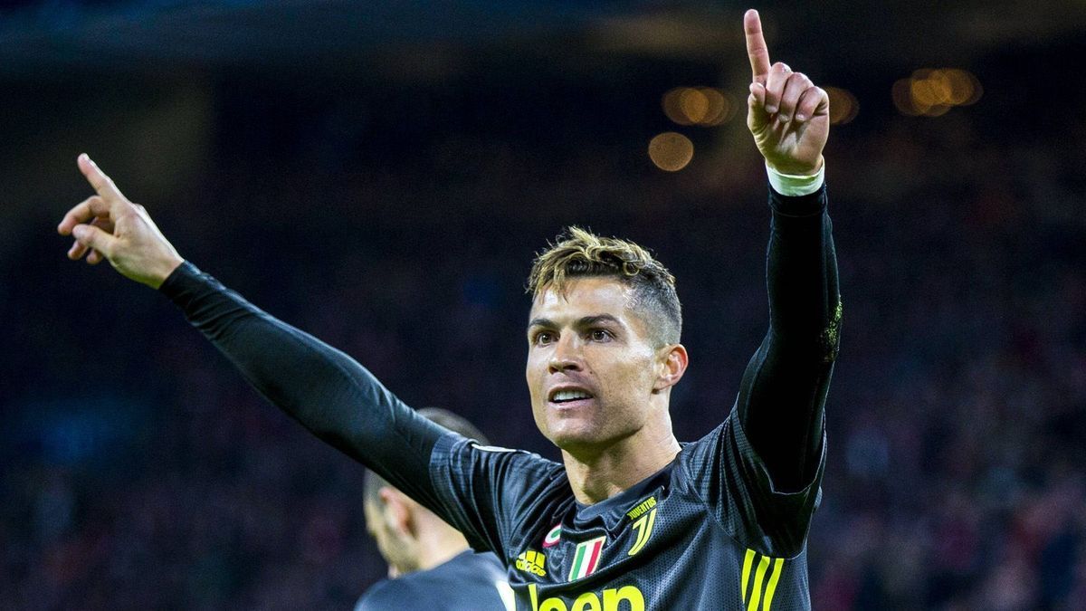 Juventus Turin bejubelt den Treffer Cristiano Ronaldos