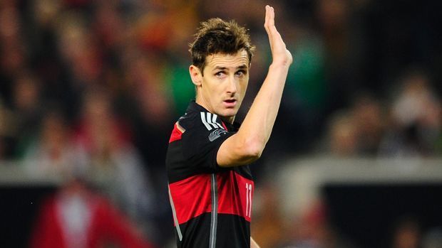 
                <strong>Miroslav Klose</strong><br>
                Platz 1: Miroslav Klose. 71 Tore, 137 Spiele, Tore/Spiel: 0,518
              