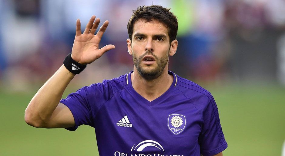 
                <strong>Platz 8: Kaka (Orlando City SC)</strong><br>
                Der Brasilianer ist der einzige Profi des Orlando City SC, der es in die Top 10 geschafft hat. Genau wie Pirlo wird auch Kaka im nächsten Jahr nicht mehr im Ranking auftauchen. Nach drei Jahren mit 77 Einsätzen, 25 Treffern und 19 Vorlagen hat Kaka Orlando City im vergangenen Oktober als bester Scorer der Franchise-Geschichte verlassen.
              