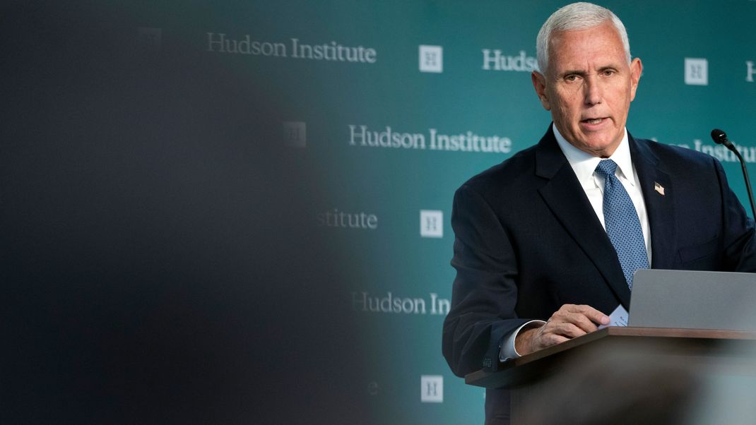 Der republikanische Präsidentschaftskandidat und ehemalige Vizepräsident Mike Pence spricht im Hudson Institute.