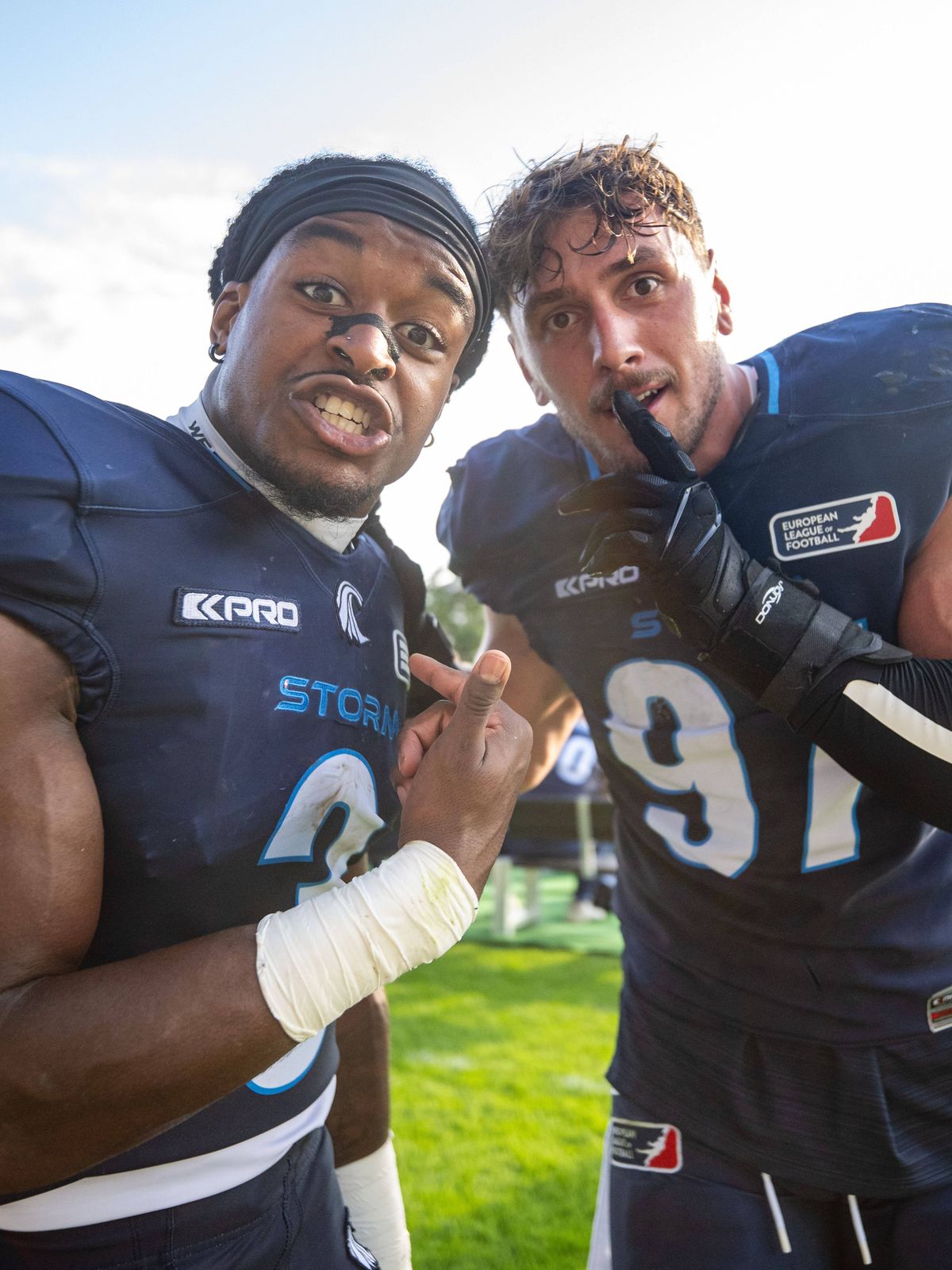 Nordic Storm v Rhein Fire, European League of Football, Gladsaxe, Denmark Gladsaxe, Denmark. 13th, July 2025. Chad Walrond (3) and Max Parkinson of Nordic Storm seen in celebration after the EFL ma...