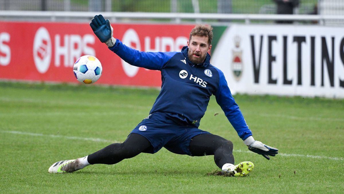 Torwart Ralf Fährmann (Schalke 04) 31.01.2024, Fussball Saison 2023 24, 2. Bundesliga, Training FC Schalke 04, Gelsenkirchen Trainingsgelände Nordrhein Westfalen Deutschland *** Goalkeeper Ralf Fäh...