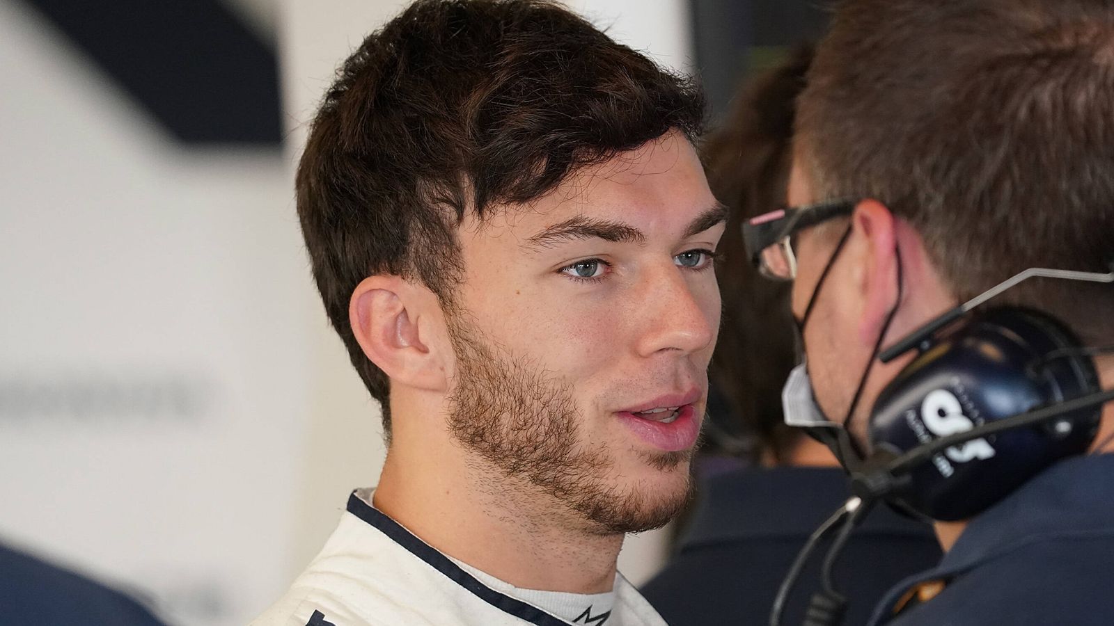 
                <strong>Pierre Gasly (AlphaTauri)</strong><br>
                &#x2022; Strafpunkte: 10<br>&#x2022; Geldstrafen: 1.300 Euro<br>
              