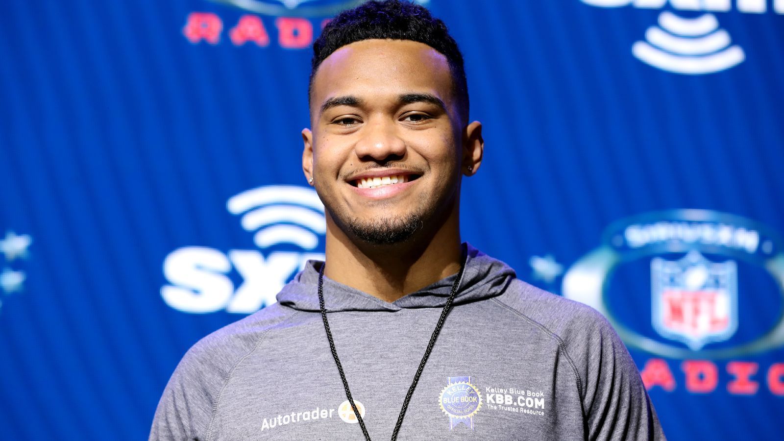 
                <strong>5 Miami Dolphins: Tua Tagovailoa</strong><br>
                QuarterbackAlabama
              