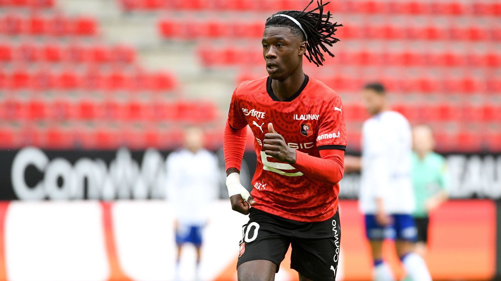 
                <strong>5. Eduardo Camavinga (Stade Rennes) - 50 Punkte</strong><br>
                Geburtsdatum: 10. November 2002 -  Nationalität: Frankreich - Position: zentraler Mittelfeldspieler -  bisher generierte Ablöse (laut transfermarkt.de): 0 Euro (noch kein Transfer) -  Vertrag bis: Juni 2022
              