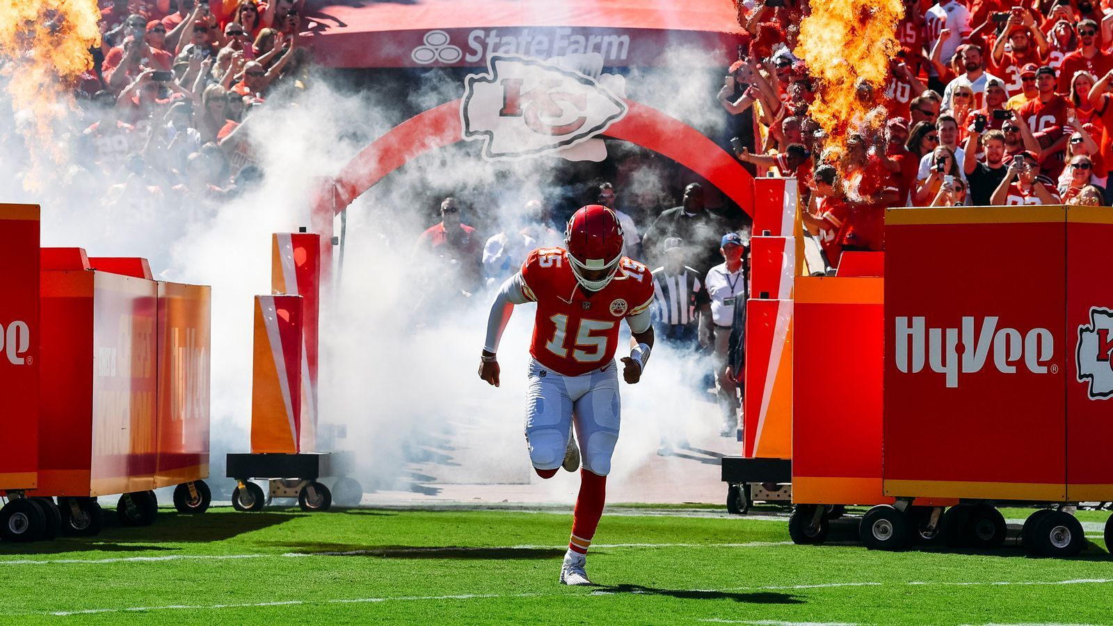 
                <strong>Patrick Mahomes' Gehalt 2028</strong><br>
                44.450.000$ - Grundgehalt: 13.000.000 - Rosterbonus: 30.900.000 - Workout Bonus: 550.000
              