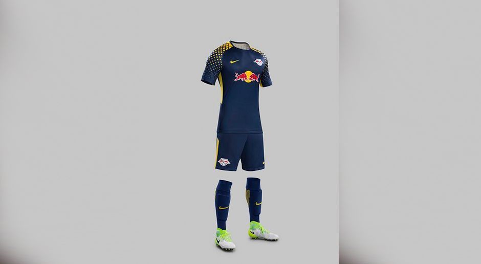 
                <strong>RB Leipzig</strong><br>
                Auswärts läuft der Klub aus dem Osten dagegen in einem schicken dunklen Blau auf.
              