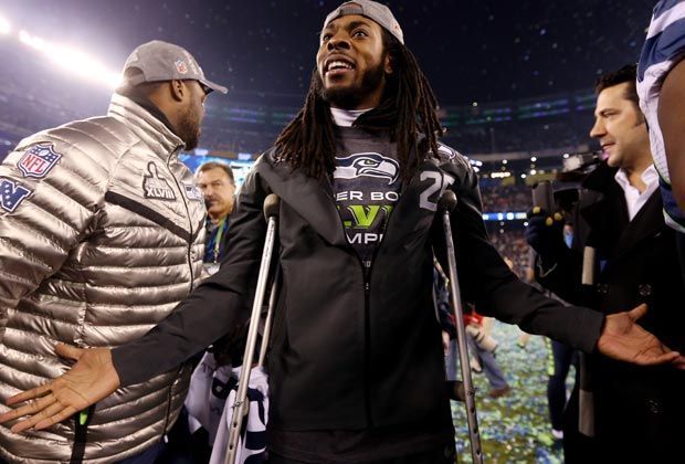 
                <strong>Seattles magische Nacht!</strong><br>
                Auch Superstar Richard Sherman fiel spielerisch nicht so auf. Der Cornerback verletzte sich gegen Ende der Partie, durfte bei den Feierlichkeiten aber natürlich nicht fehlen.
              