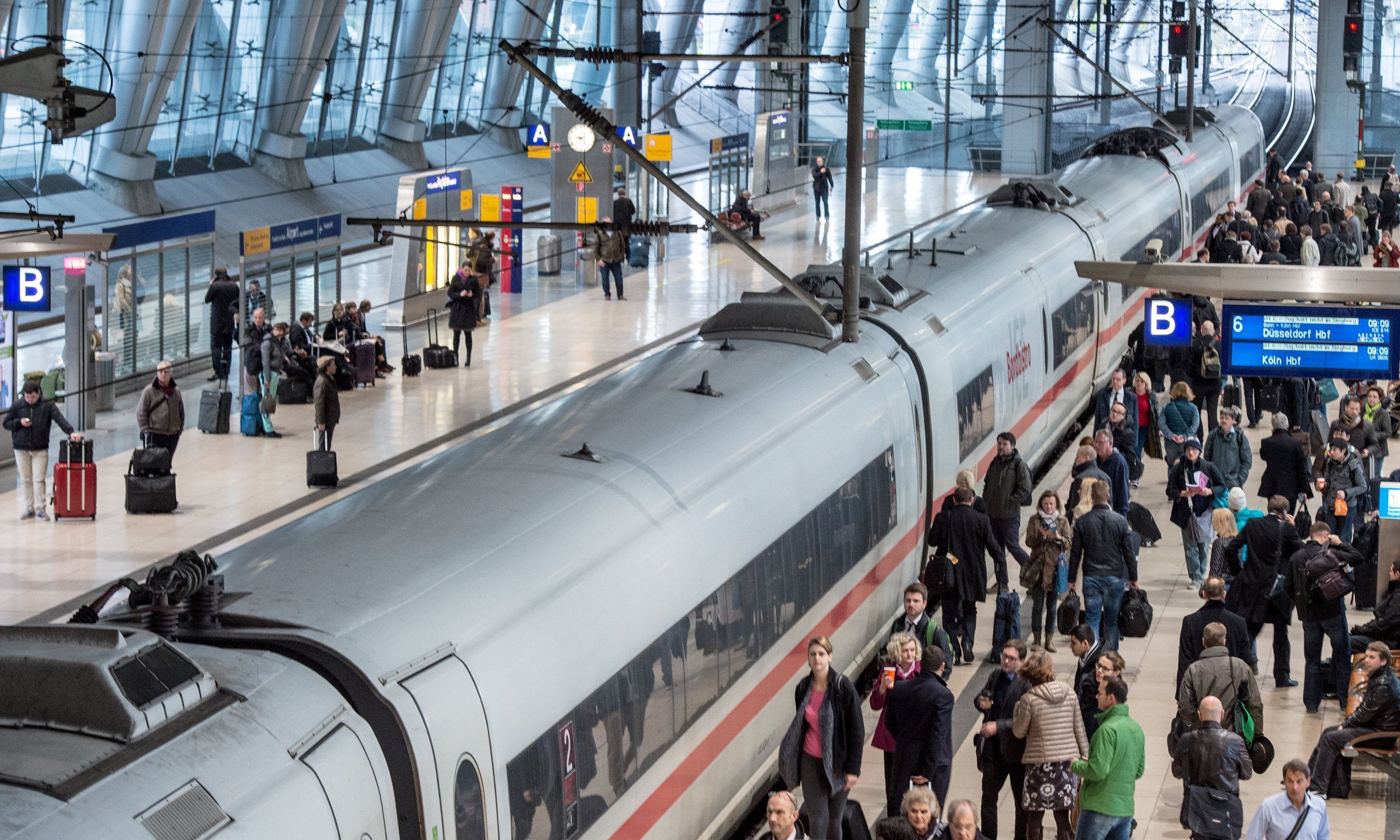 Deutsche Bahn Mit Fahrgast-Rekord