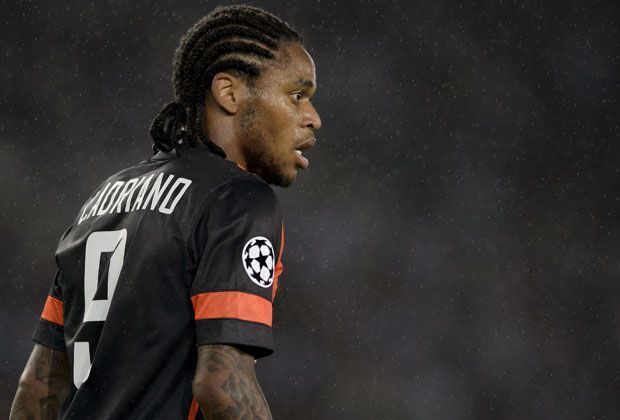 
                <strong>2. Luiz Adriano</strong><br>
                Jede Halbzeit ein Mal. Luiz Adriano erzielte bereits unglaubliche neun Treffer in der Champions League. Alle 39 Minuten netzt der Brasilianer, doch ein Dortmunder ist sogar noch besser.
              