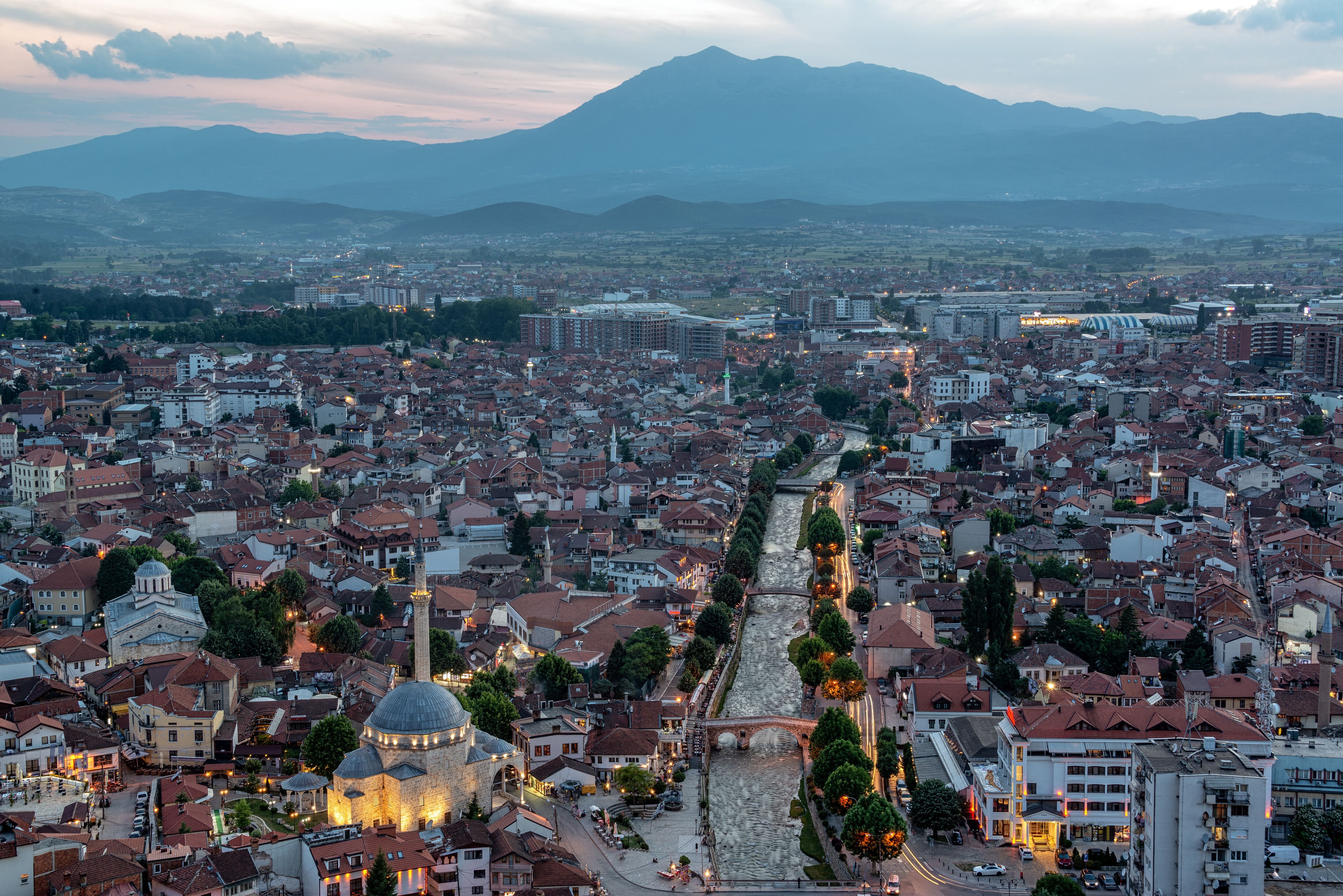 Prizren im Kosovo ist ein kulturelles Highlight. Die Stadt gilt noch als Geheim-Tipp und bietet viele historische Sehenswürdigkeiten.