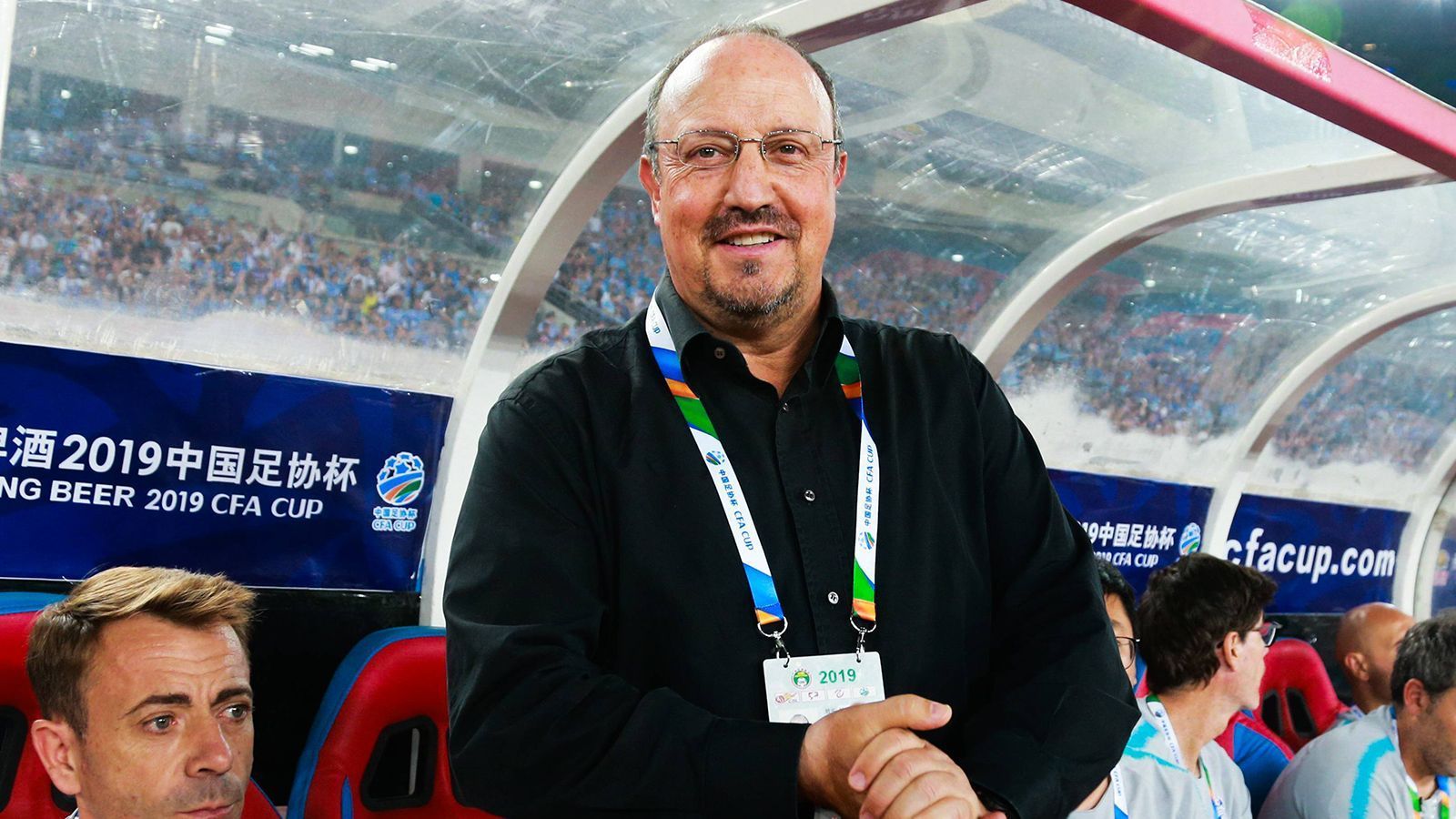 
                <strong>Platz 8: Rafael Benitez</strong><br>
                Gesamtverdienst pro Jahr: 13 Millionen Euro JahresgehaltTeam: vereinslos, bis 23. Januar 2021 im Amt bei Dalian Yifang
              