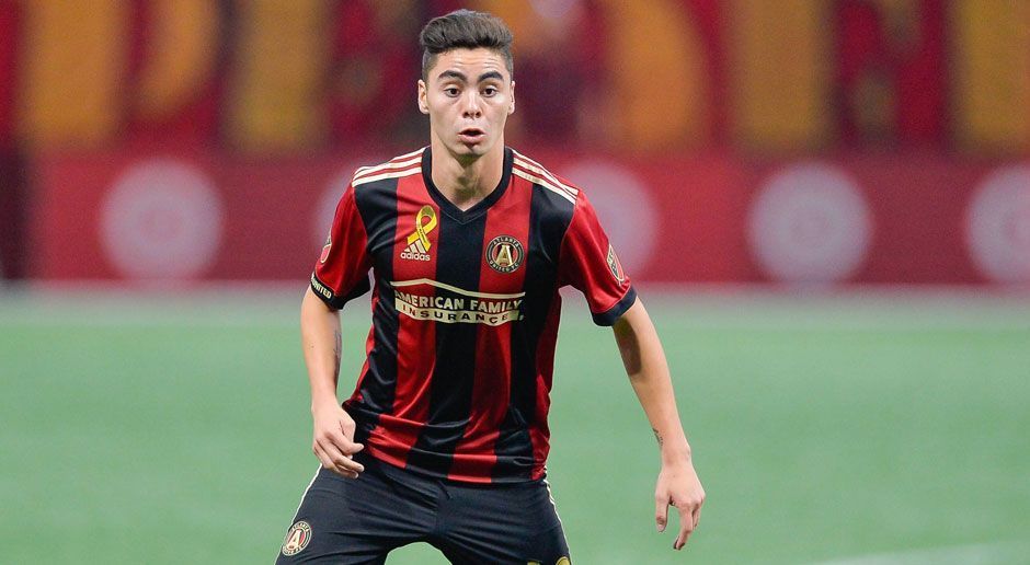 
                <strong>Platz 1: Miguel Almiron (Atlanta United)</strong><br>
                Die Spitzenposition hat Miguel Almiron von Atlanta United inne. Erst im Januar 2017 wechselte der Nationalspieler Paraguays nach Atlanta und hat sich in 30 Einsätzen direkt einen Platz in den Herzen der Fans gesichert. Kein Wunder, schließlich gehörte der Südamerikaner zu den Top-Leistungsträgern in seinem Team und erzielte als Mittelfeldspieler immerhin neun Treffer. 
              