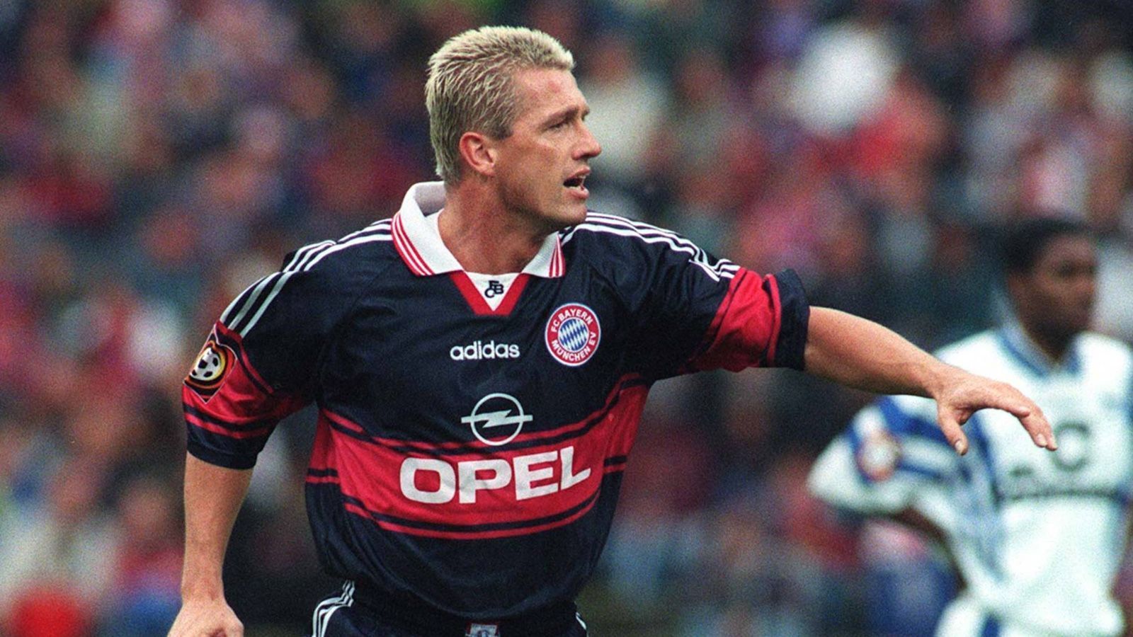 
                <strong>Thomas Strunz</strong><br>
                &#x2022; FC Bayern München: 1989 bis 1992, 1995 bis 2001 -<br>&#x2022; VfB Stuttgart: 1992 bis 1995<br>
              