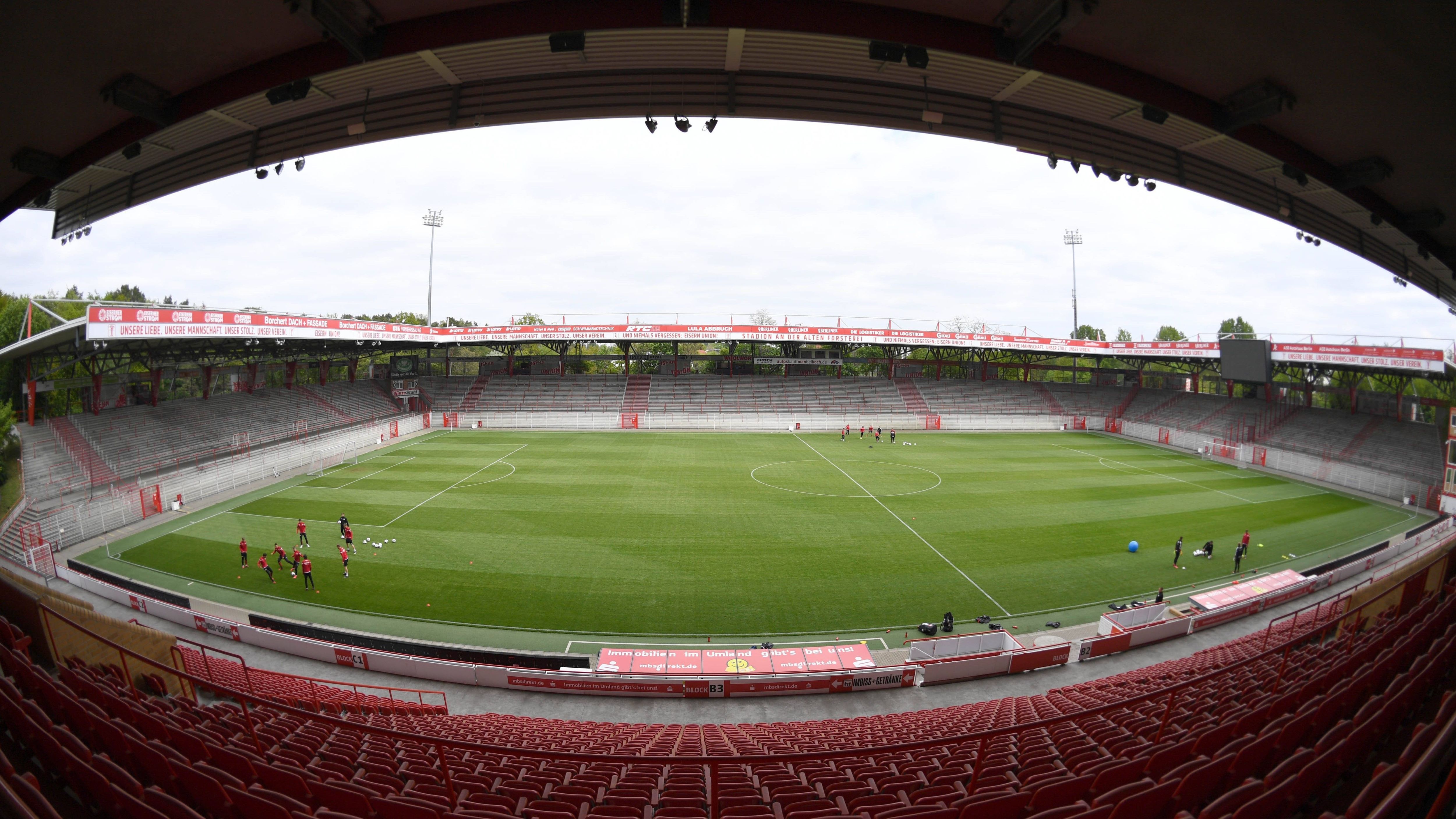 
                <strong>An der Alten Försterei</strong><br>
                Verein: FC Union BerlinErstes Spiel: 07.08.1920
              