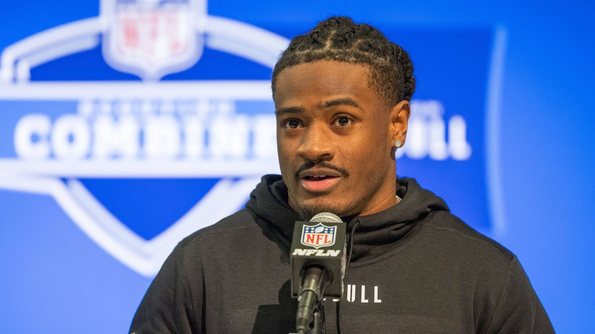 NFL, American Football Herren, USA Combine Mar 1, 2024; Indianapolis, IN, USA; Texas Christian running back Emani Bailey (RB03) talks to the media during the 2024 NFL Combine at Lucas Oil Stadium. ...