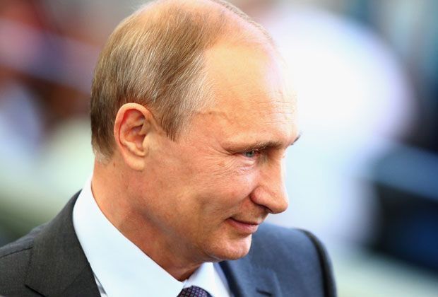 
                <strong>Wladimir Putin</strong><br>
                Russlands Präsident Wladimir Putin ist Gastgeber der WM 2018 und deshalb im Stadion von Rio dabei.
              