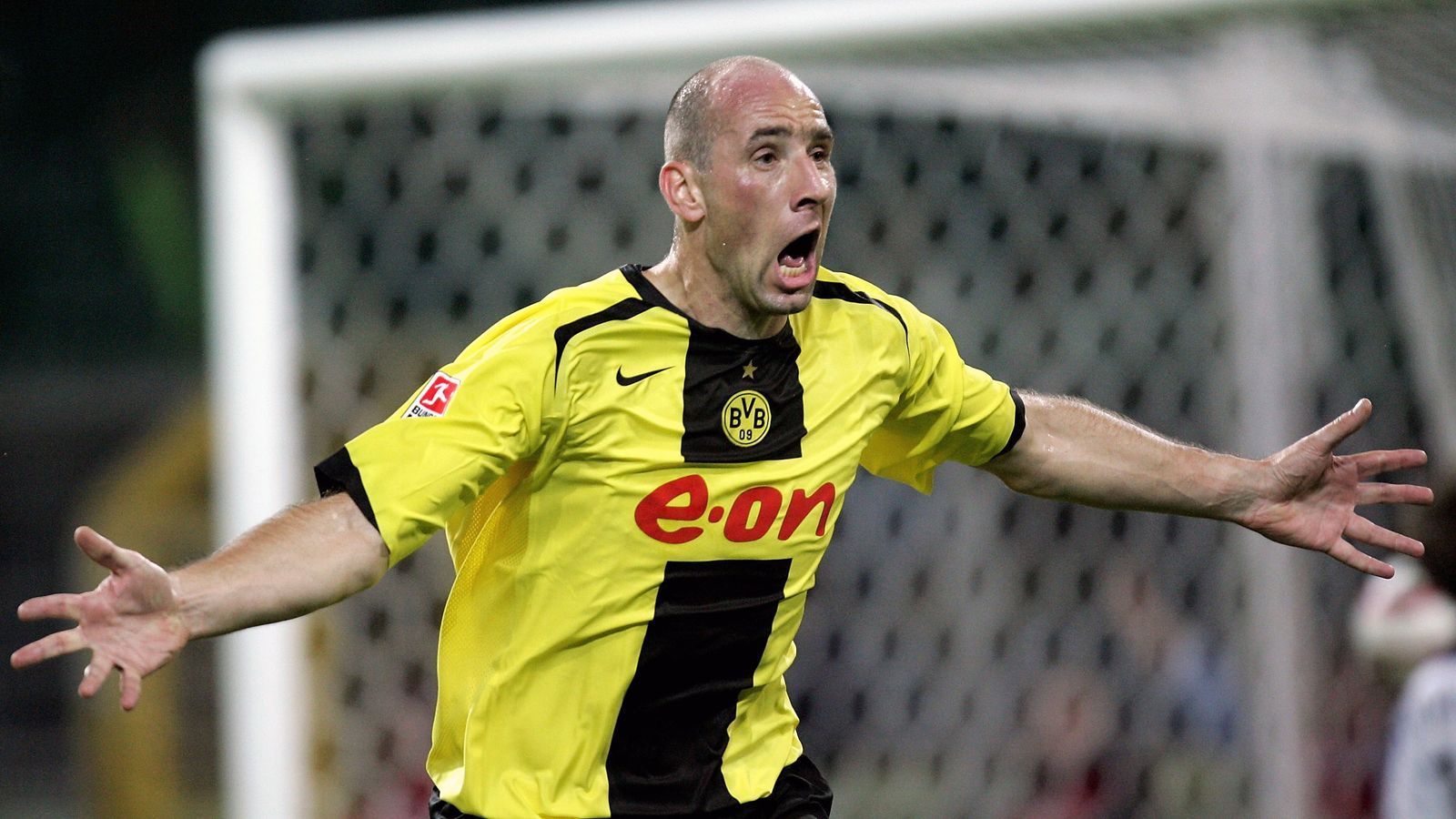 
                <strong>Tschechien</strong><br>
                Bundesliga-Rekordtorschütze des Landes: Jan Koller - Bundesliga-Tore: 61 - Vereine: Borussia Dortmund, 1. FC Nürnberg
              