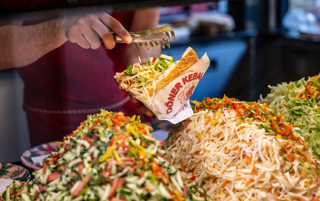 Der Döner wird deutschlandweit immer teurer.