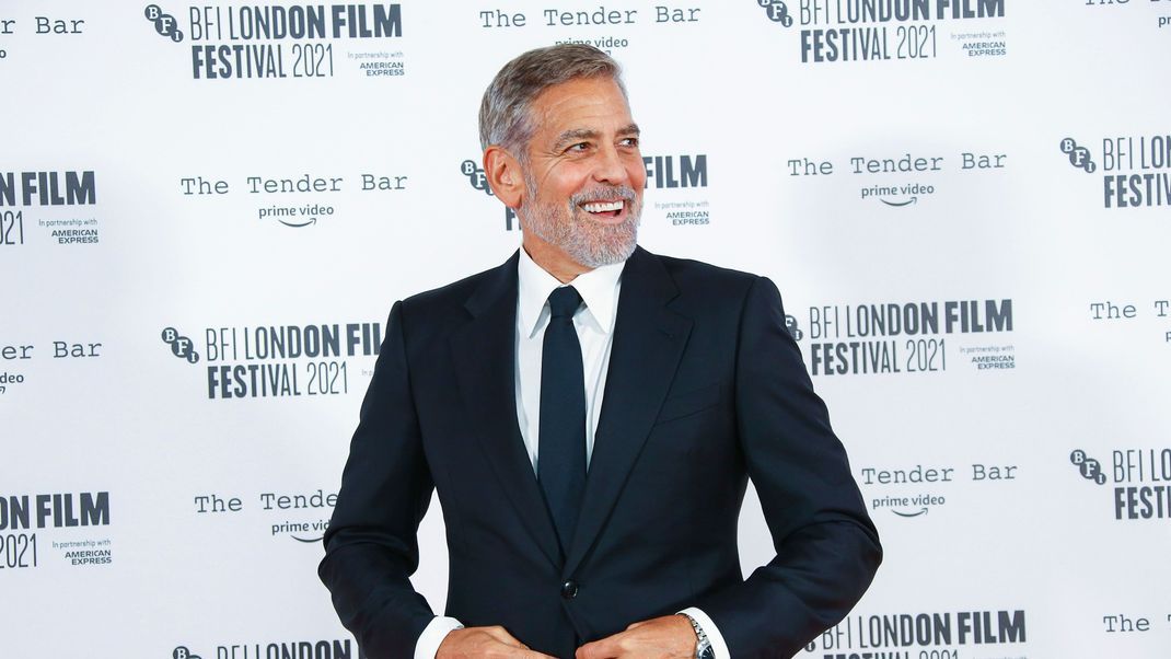 Frauenschwarm George Clooney hat sich sein Geld in Zeiten vor der Karriere auch redlich verdient.