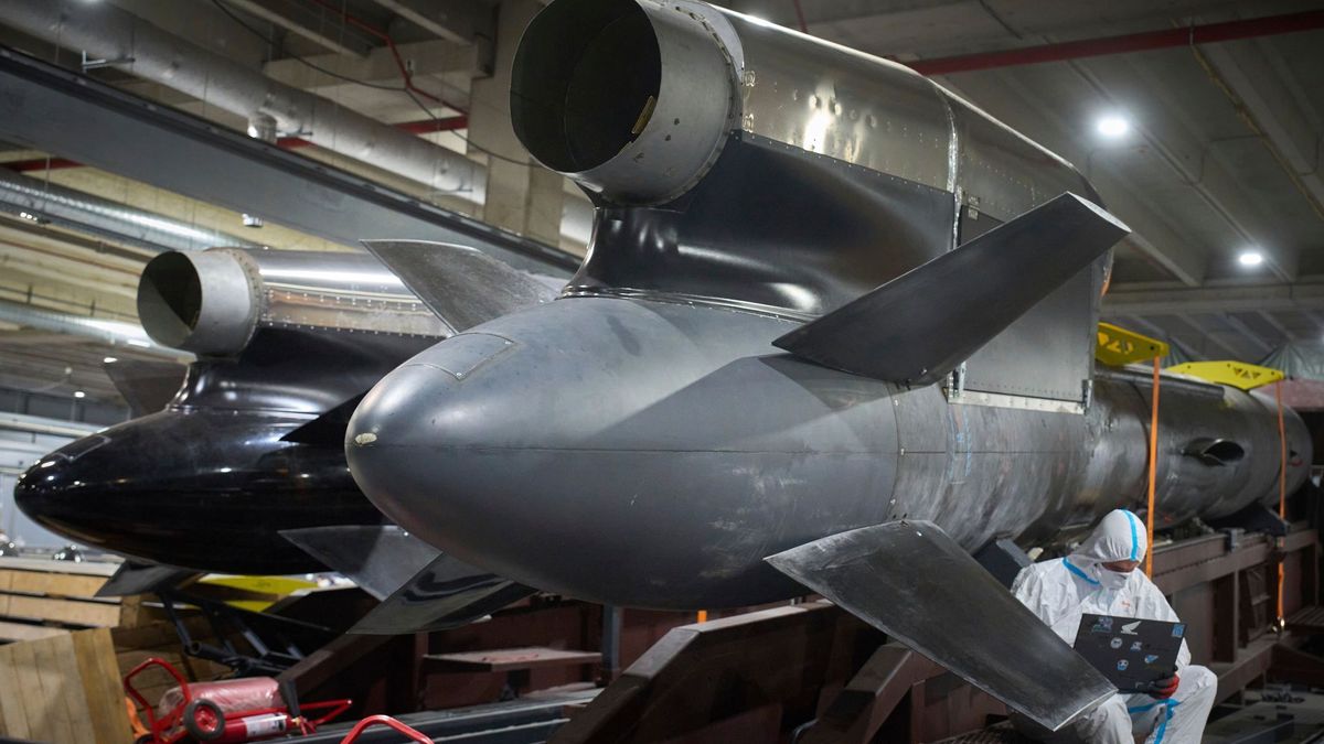 Ukraine-Krieg - Drohnenfabrik in der Ukraine