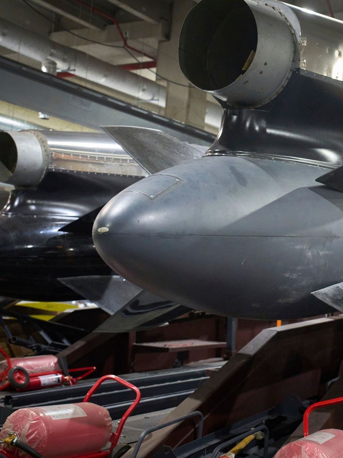 Ukraine-Krieg - Drohnenfabrik in der Ukraine