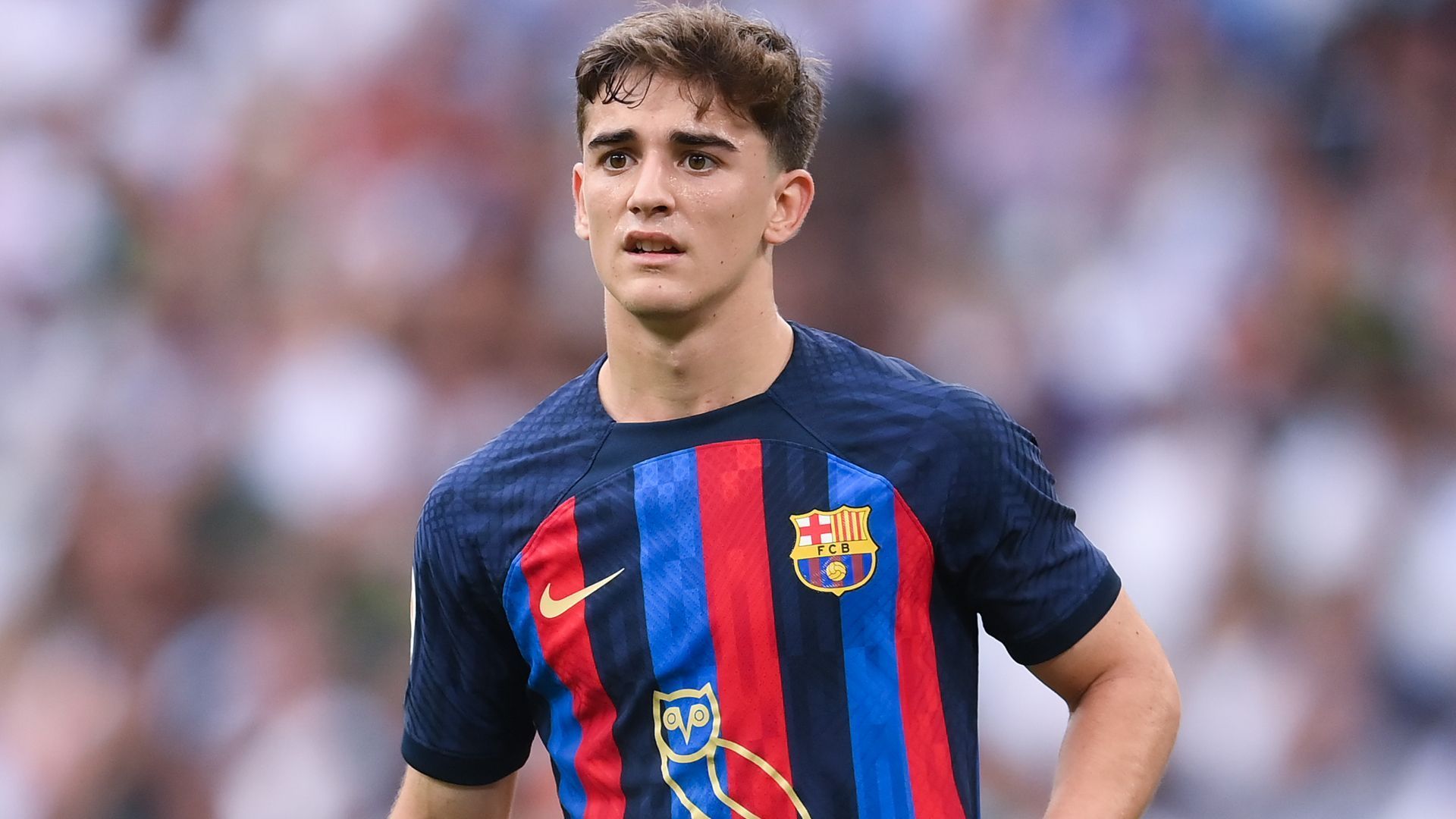 
                <strong>Gavi: Platz 1 bei den U21-Spielern</strong><br>
                Gavi, wer? Diese Entscheidung ist genauso schwer nachzuvollziehen. Der 18-Jährige vom FC Barcelona ist sicherlich einer der großen Hoffnungsträger Spaniens ...
              