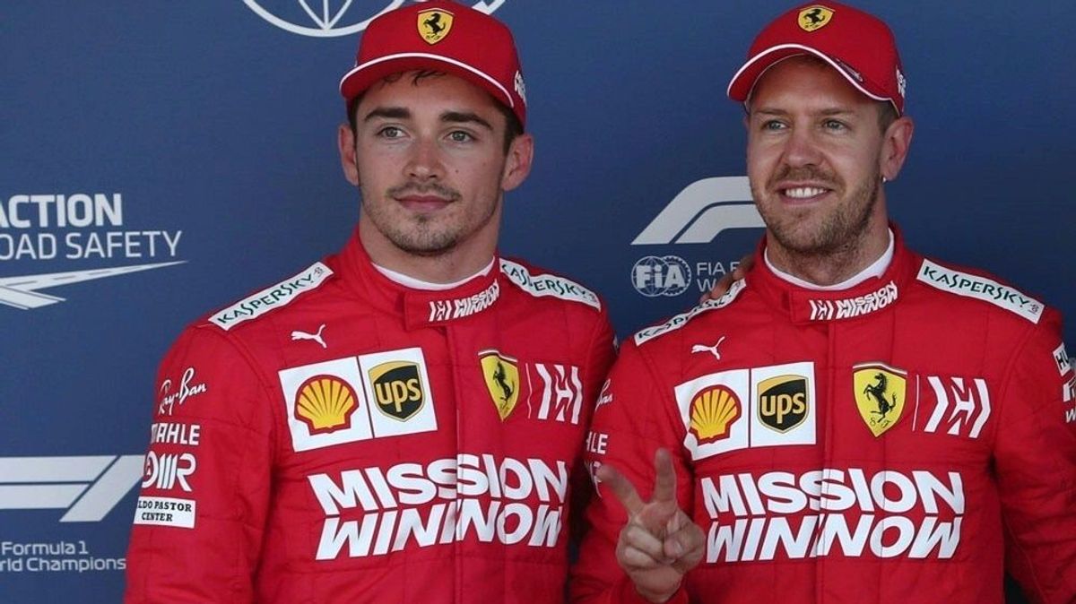 Vettel (r.) hat für Leclerc (l.) ein Weihnachtsgeschenk