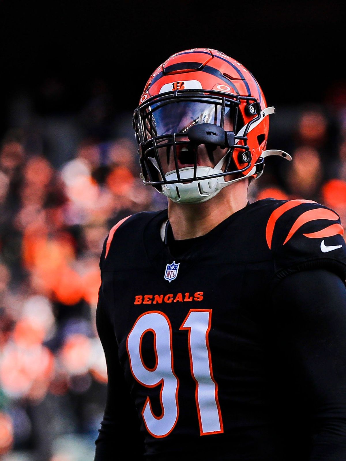 NFL, American Football Herren, USA Cleveland Browns at Cincinnati Bengals Dec 22, 2024; Cincinnati, Ohio, USA; Cincinnati Bengals defensive end Trey Hendrickson (91) runs onto the field before the ...
