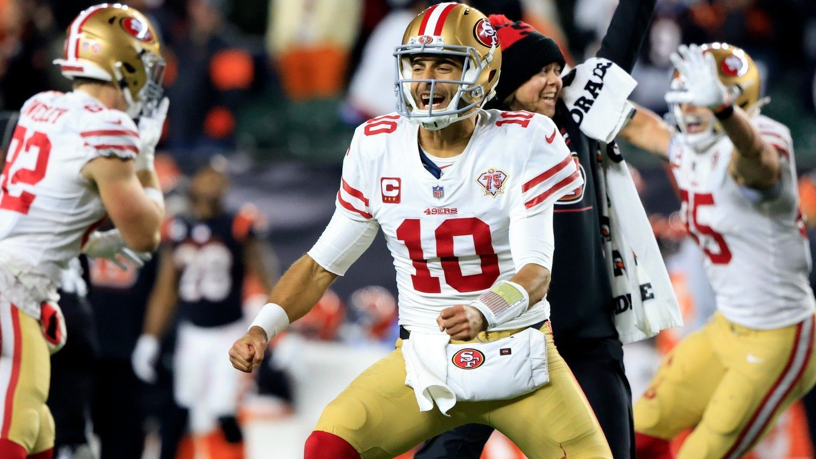 
                <strong>Großbritannien</strong><br>
                Seit Jahren schon werden NFL-Spiele in London ausgetragen, wenig überraschend also, dass einige Teams intensiv um die britischen Fans werben. Dazu gehören mit den Jacksonville Jaguars, den New York Jets und den Miami Dolphins drei Teams, die schon häufiger vor Ort gespielt haben. Aber auch die San Francisco 49ers, die Chicago Bears und die Minnesota Vikings sind im Vereinigten Königreich aktiv. Neu mit dabei sind die Pittsburgh Steelers, die die Expansionsrechte allerdings exklusiv nur für Nordirland erwarben.
              