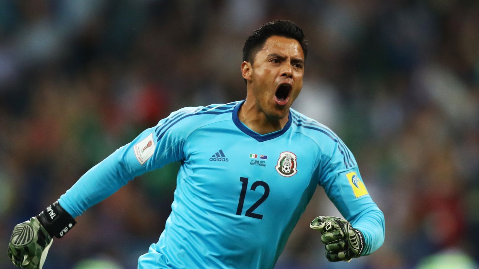 
                <strong>Mexiko</strong><br>
                &#x2022; Gesamtmarktwert: 176,1 Mio. Euro<br>&#x2022; Höchster Marktwert: Edson Alvarez (Ajax Amsterdam, 35 Mio. Euro)<br>&#x2022; Geringster Marktwert: Alfredo Talavera (FC Juarez, im Bild, 800.000 Euro)<br>
              