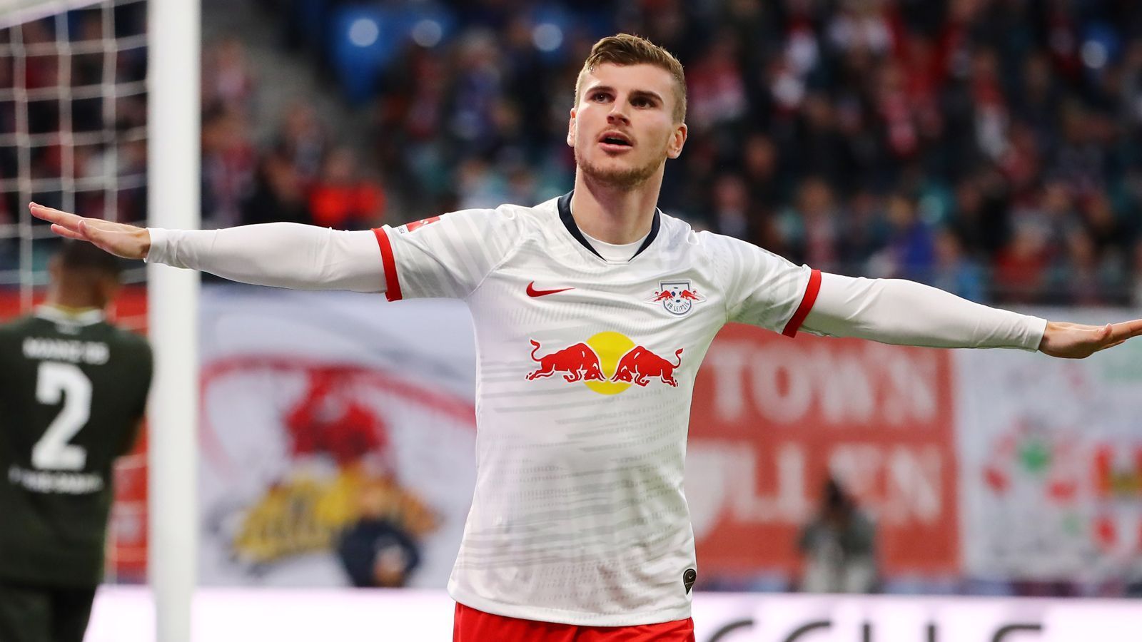 
                <strong>10. Spieltag: Leipziger Allerlei</strong><br>
                Dass RB Leipzig offensiv beeindruckend unterwegs und hungrig ist, unterstreichen die Leipziger am 10. Spieltag. Da werden die Mainzer mit 8:0 nach Hause geschickt. Mann des Abends: Timo Werner mit sechs Scorerpunkten (drei Tore, drei Assists).
              