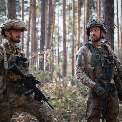 Ukrainische Soldaten bei Kreminna, einer Stadt in der ukrainischen Oblast Luhansk.