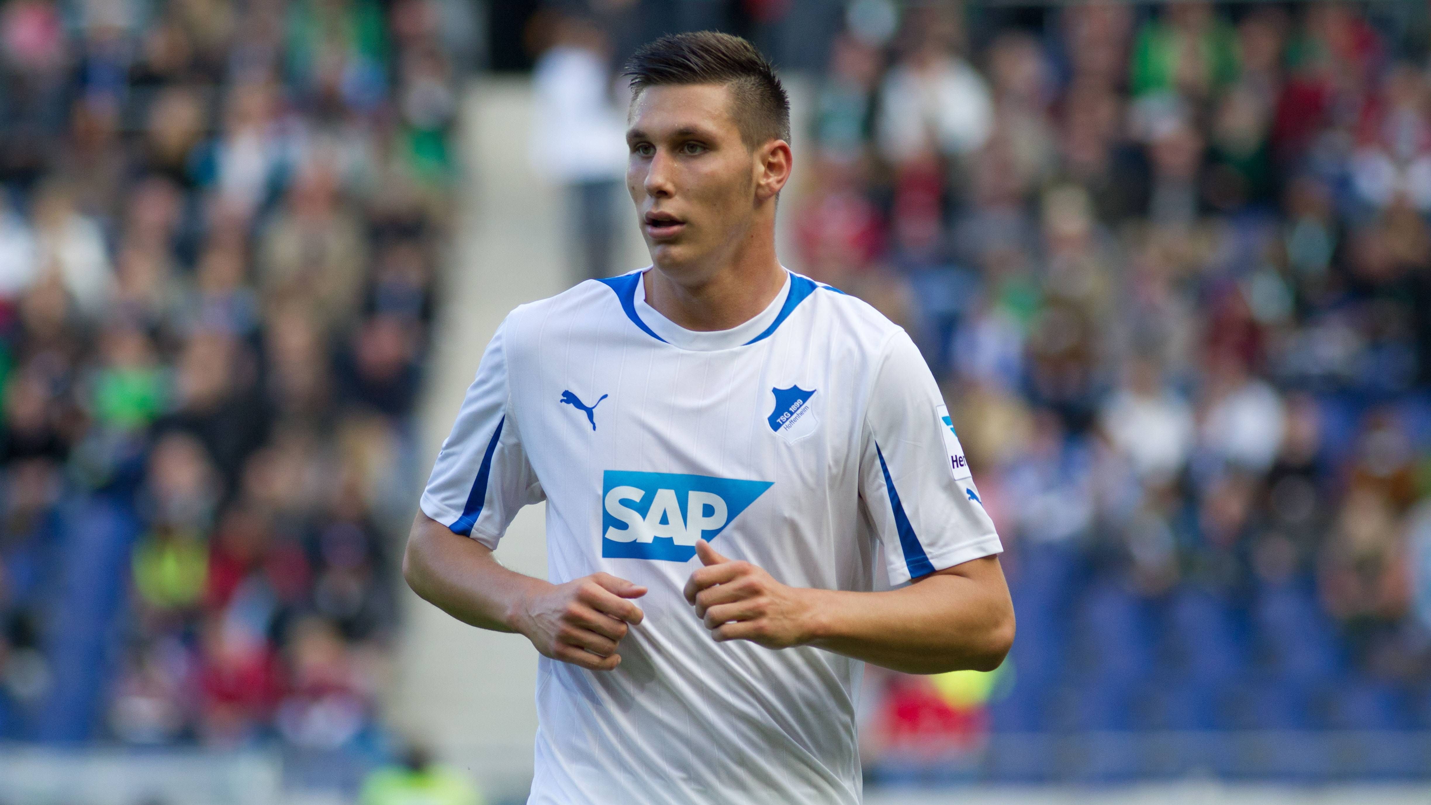 <strong>Niklas Süle - TSG Hoffenheim</strong><br>Der wuchtige Verteidiger stand 2013 noch für die U19 der TSG Hoffenheim auf dem Feld. Nach dem Sprung zu den Profis ging es 2017 ebenfalls zu Bayern München. 2022 holte ihn der BVB ablösefrei.