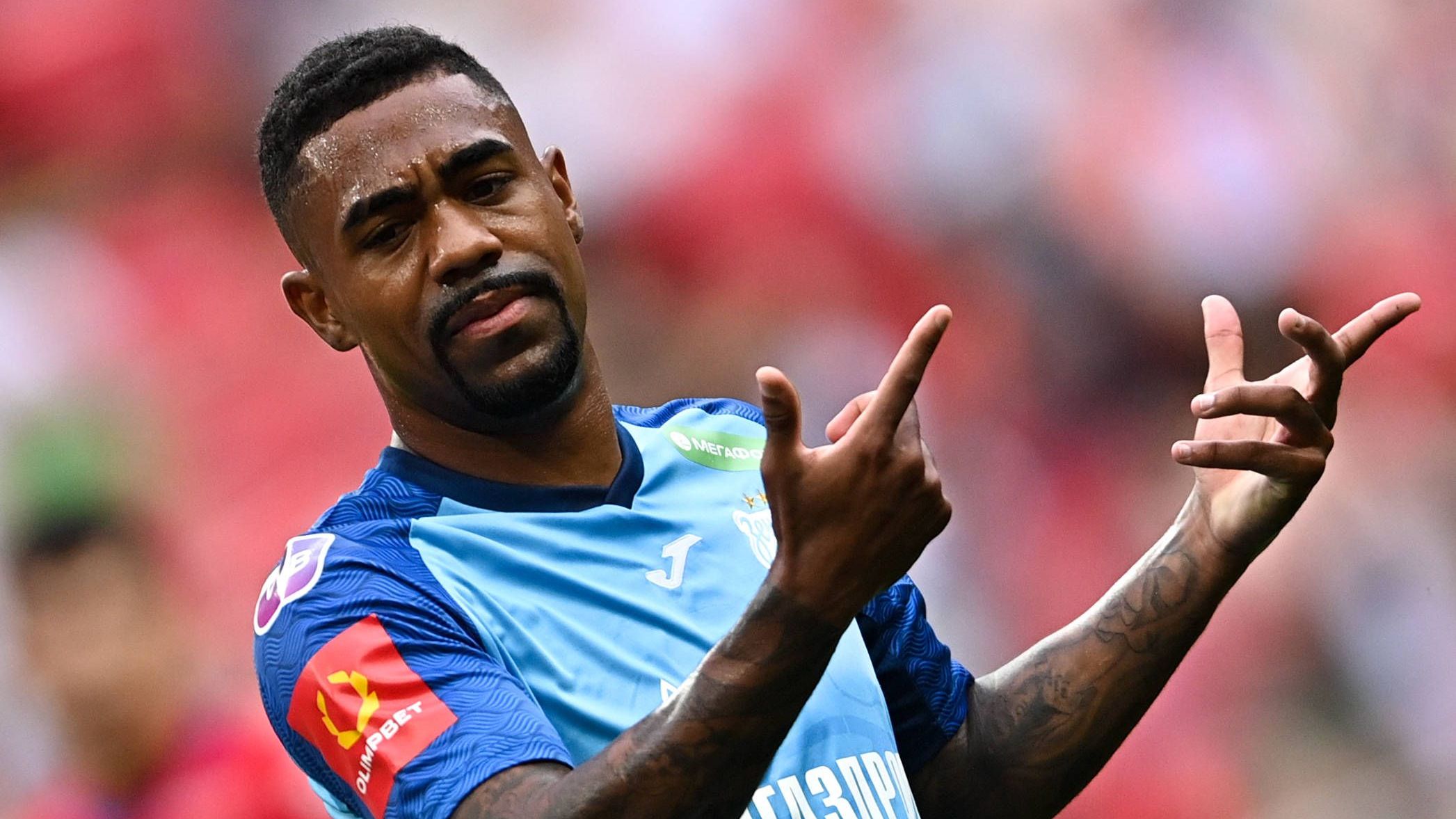 <strong>Fixer Wechsel: Malcom</strong><br>Der Brasilianer Malcom wurde zwischenzeitlich zum Rekordtransfer der saudischen Liga. Er wechselte für 60 Millionen Euro von Zenit St. Petersburg zu Al-Hilal, nie zuvor zahlte ein saudischer Klub eine höhere Ablösesumme - bis Neymar kam. Bei Al-Hilal soll Malcom 18 Millionen Euro jährlich verdienen. In der Saison 2018/19 hatte er noch für den FC Barcelona gespielt.