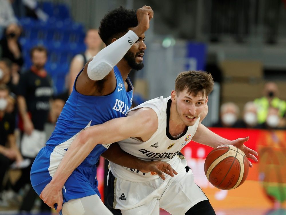 Deutsche Basketballer Siegen Gegen Schweden