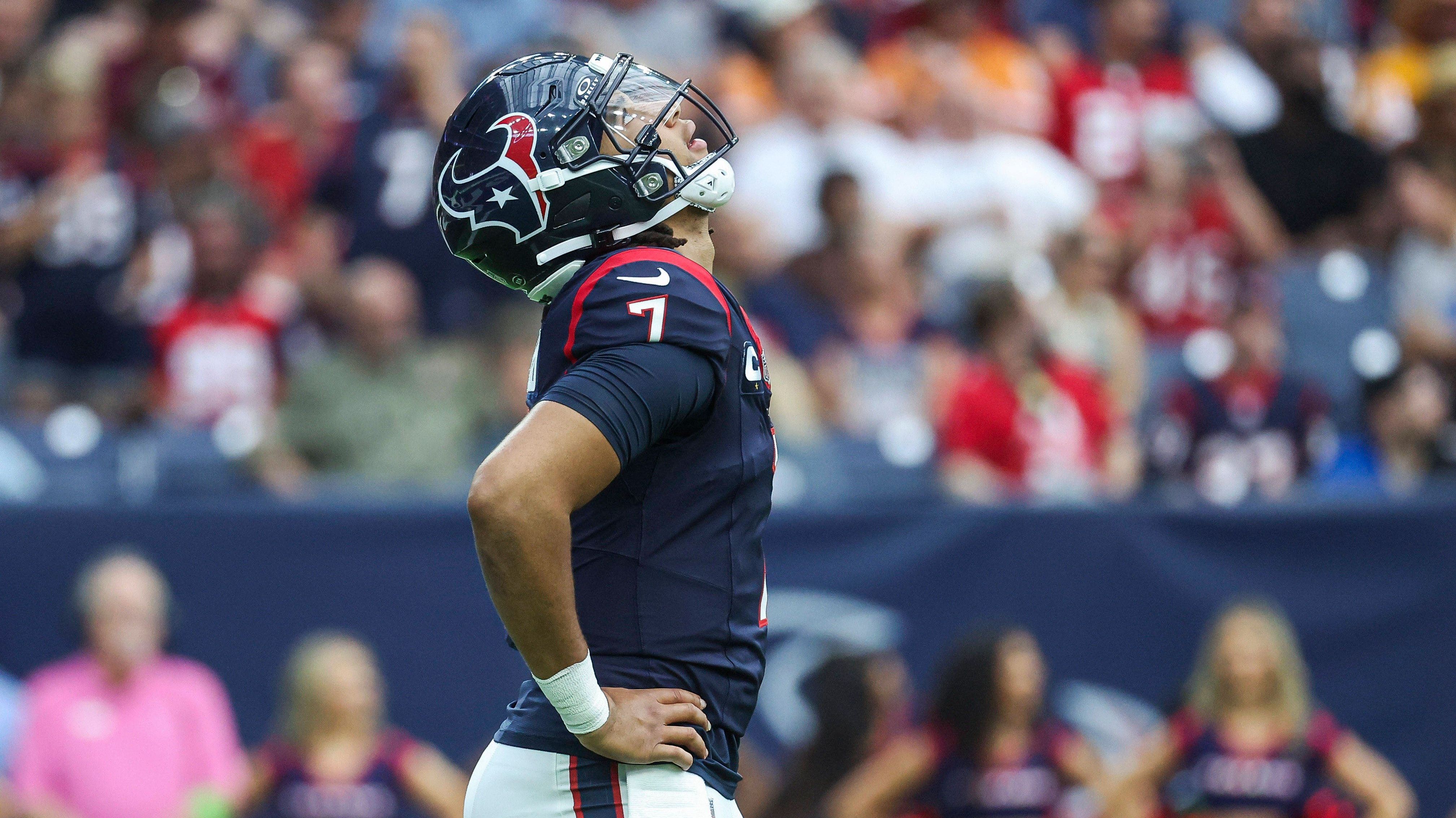 <strong>1. C.J. Stroud (Houston Texans)</strong><br>Datum: 05. November 2023<br>Gegner: Tampa Bay Buccaneers<br>Performance: 470 Yards und fünf Touchdowns