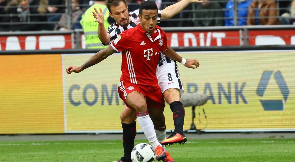 
                <strong>Thiago</strong><br>
                Thiago: Vom üblichen Zauber ist der Spanier weit entfernt. Er wirkt über weite Strecken müde und ideenlos. Kein großer Faktor im eh schon mauen Bayern-Spiel. ran.de-Note 4 
              