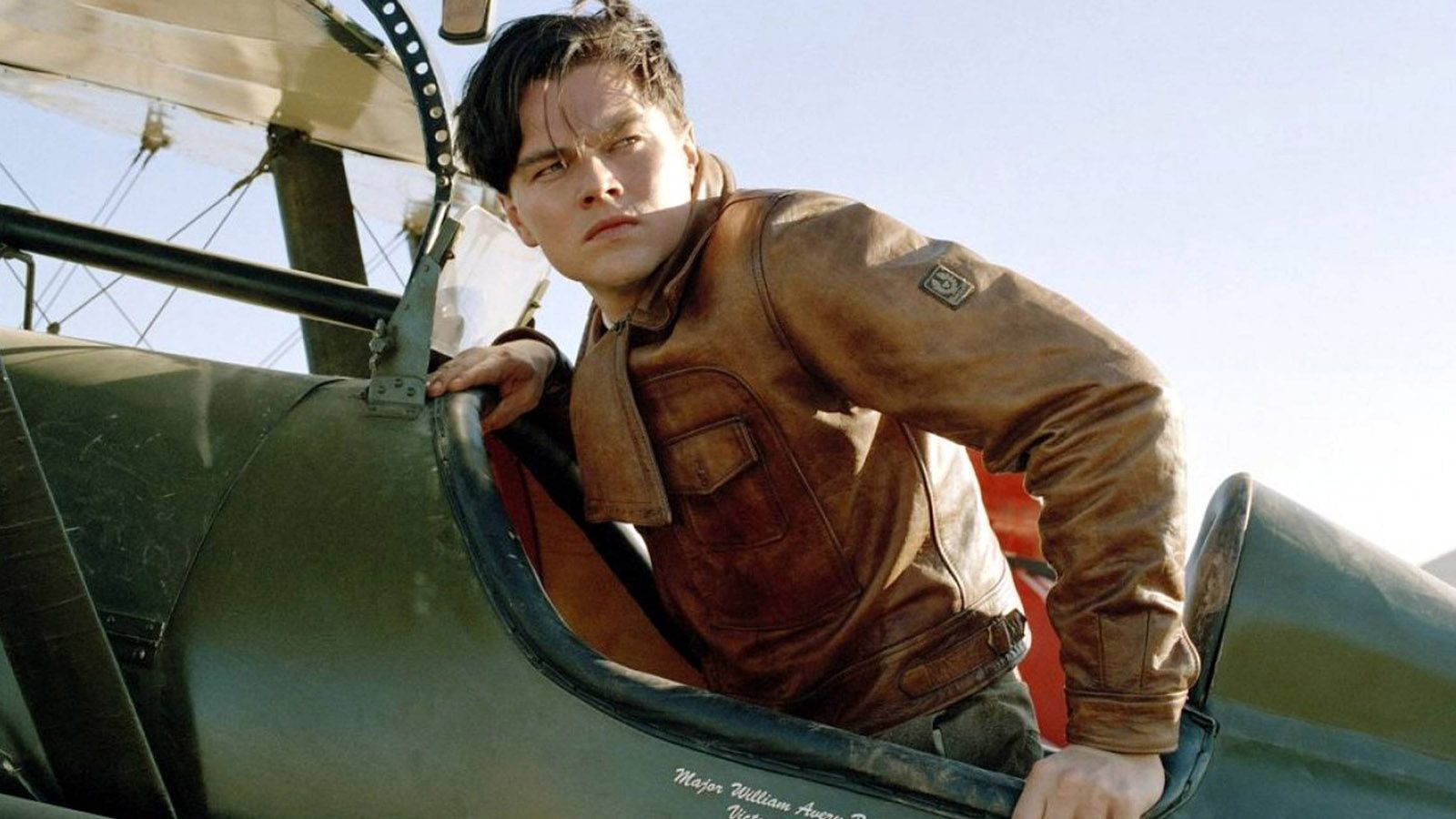
                <strong>"Aviator" erfolgreichster Film bei den Oscars</strong><br>
                Fünf Oscars gewann "Aviator " bei den Oscars und gewann damit die meisten Awards aller Filme. Hauptdarsteller Leonardo di Caprio ging allerdings leer aus - mal wieder...
              