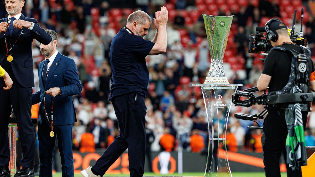 Ange Postecoglu seen during UEFA Europa League 2025 final game between Tottenham Hotspur FC and Manchester United, ManU FC (Maciej Rogowski) Bilbao San Mames Spain Copyright: xMaciejxRogowskix tott...