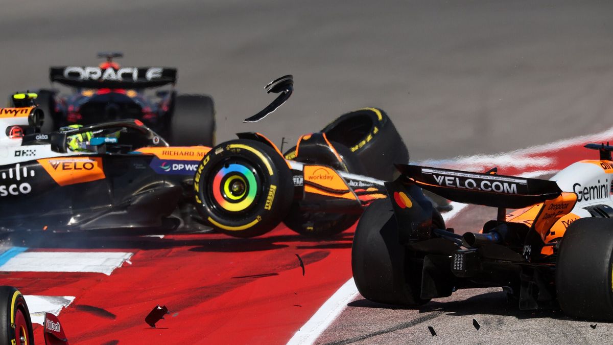 Crash in Kurve 1 im Austin-Sprint zwischen Lando Norris und Oscar Piastri