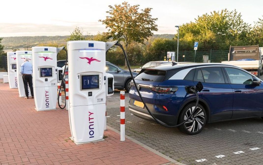Verbrenner-Aus soll 2035 kommen: Was bedeutet das für Autofahrer?