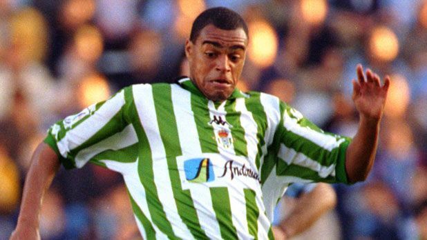 
                <strong>1998/99 Denilson (31,5 Mio)</strong><br>
                Toptransfer 1998/99: Denilson für für 31,5 Mio Euro von Sao Paulo zu Betis SevillaZweitteuerster Wechsel: Christian Vieri für 25 Mio von Atletico Madrid zu Lazio Rom
              