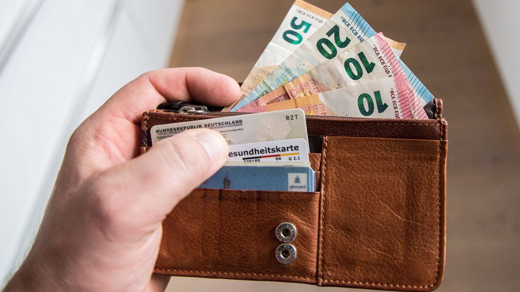 Die Krankenkassenbeiträge könnten 2025 steigen. (Symbolbild)