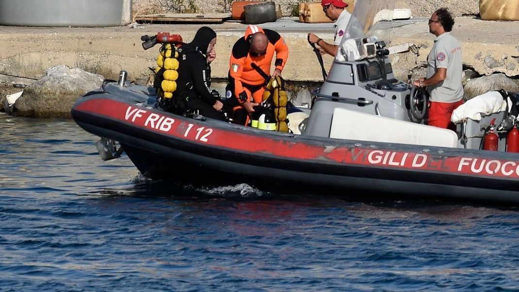 Gesunkene Jacht vor Sizilien: Suche nach Vermissten läuft