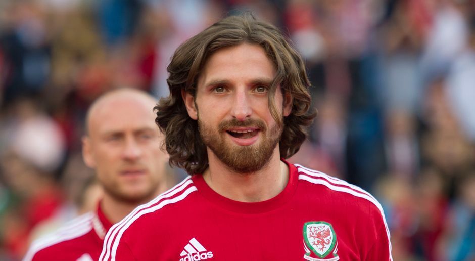 
                <strong>Joe Allen (Abgang zu Stoke City)</strong><br>
                Joe Allen: Mit Joe Allen startet die Streichliste in der Klopp-Ära beim FC Liverpool. Der zentrale Mittelfeldspieler hatte nach der Verpflichtung von Wijnaldum keine Zukunft mehr bei den Reds. Für rund 15 Millionen Euro zog es ihn zu Stoke City.
              
